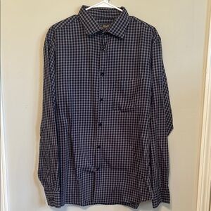 Arrow Black Casual Button Down Shirt. Size XL.
